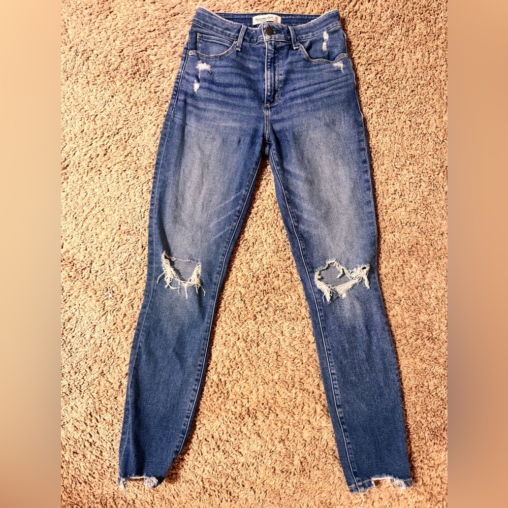Abercrombie & Fitch Blue Distressed Skinny Jeans